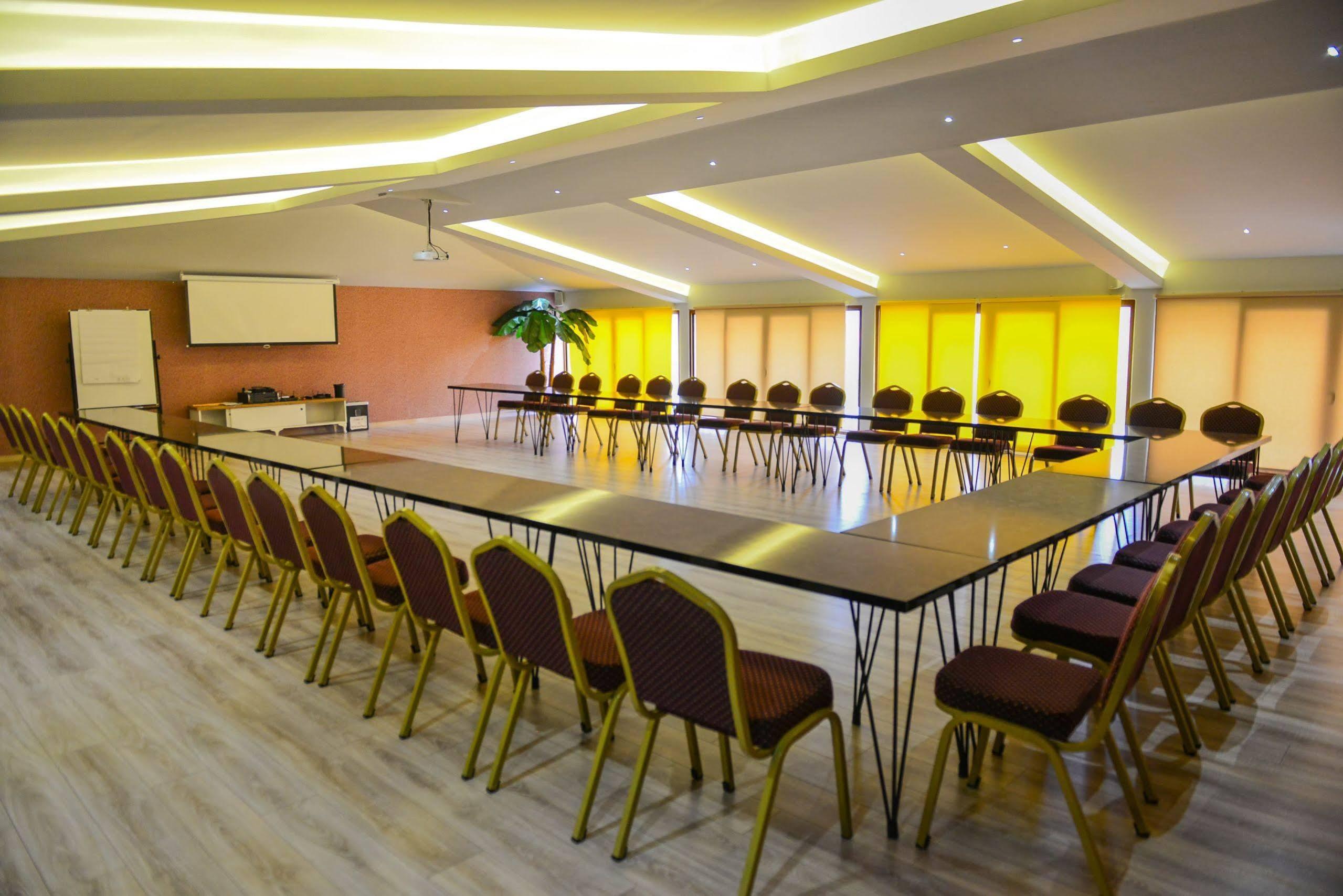 Green House Garden Park Hotel Cumhuriyet Εξωτερικό φωτογραφία
