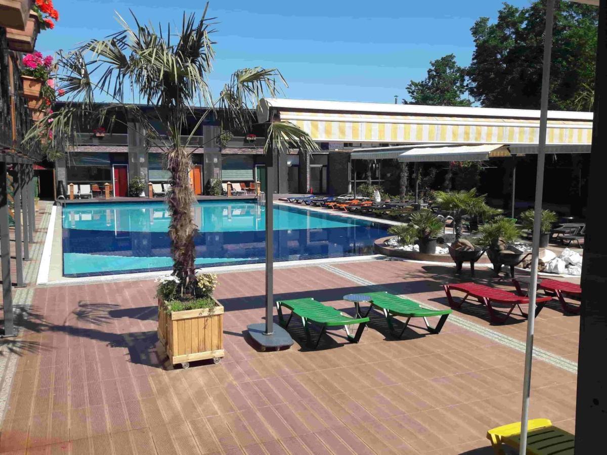 Green House Garden Park Hotel Cumhuriyet Εξωτερικό φωτογραφία